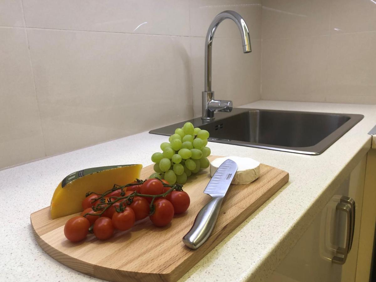 Apartament Luster I Obrazow Warsaw Luaran gambar
